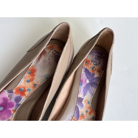 Boc Born Concepts Shoes Women 10M Slip On Flats Beige Tan Leather Comfort Flower - Picture 10 of 10